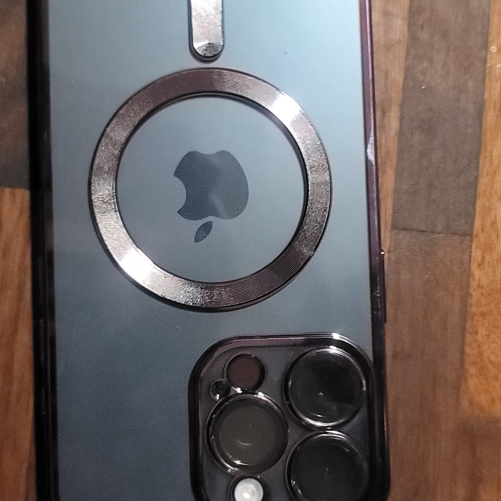 Pro Max 15 New iPhone case - Picture 8 of 9
